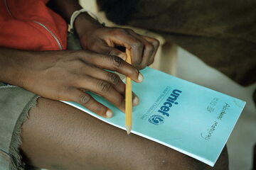 Sierra Leone / ehemaligen Kindersoldaten beim Unterricht zur Rückkehr in die zivile Gesellschaft.