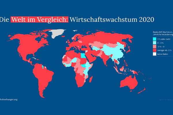 Eine Weltkarte zeigt das Wirtschaftswachstum 2020 mit farblichen Markierungen für verschiedene BIP-Veränderungen.