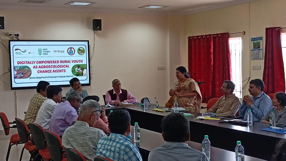 A group of partners and stakeholders meet to discuss digitally empowering rural youth as agroecological change agents.